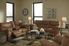 Boxberg Reclining Loveseat with Console - 3380294