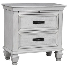 Franco 4-piece Eastern King Bedroom Set Distressed White - 205331KE-S4