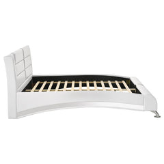 Jeremaine Upholstered Eastern King Sleigh Bed White - 300345KE