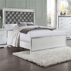 Eleanor Wood Queen Panel Bed White - 223561Q