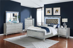 Gunnison 5-piece Eastern King Bedroom Set Silver Metallic - 223211KE-S5