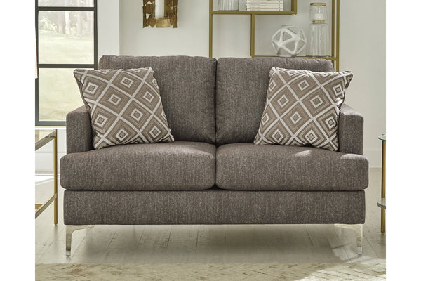 Arcola RTA Loveseat - 8260435
