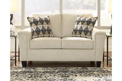 Abinger Loveseat - 8390435