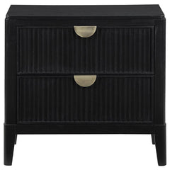 Brookmead 4-piece California King Bedroom Set Black - 224711KW-S4
