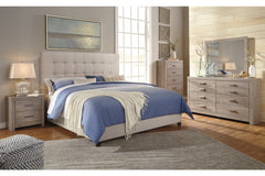 Dolante Queen Upholstered Bed - B130-581