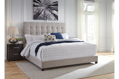 Dolante King Upholstered Bed - B130-582