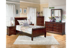 Alisdair Chest of Drawers - B376-46