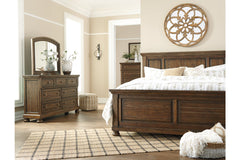 Flynnter Dresser and Mirror - B719B1
