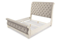 Realyn King Sleigh Bed - B743B11
