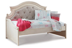 Realyn Twin Daybed with 1 Large Storage Drawer - B743B15