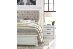 Kanwyn King Panel Bed - B777B10