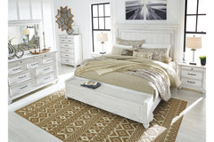 Kanwyn Queen Panel Bed with Storage Bench - B777B6