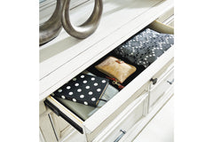 Kanwyn Dresser and Mirror - B777B1