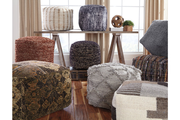 Adelphie Pouf - A1000388