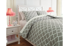 Media 3-Piece Full Comforter Set - Q790003F