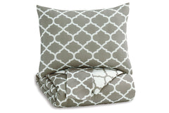 Media 3-Piece Full Comforter Set - Q790003F