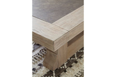 Hennington Coffee Table - T946-1