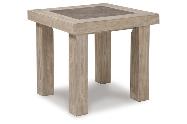 Hennington End Table - T946-3