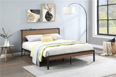 Ricky Metal Queen Panel Bed Light Oak - 302144Q