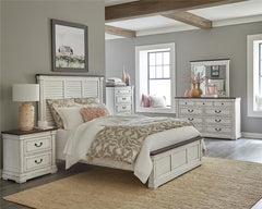 Hillcrest 4-piece Queen Bedroom Set Distressed White - 223351Q-S4