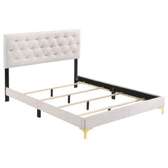 Kendall 4-piece California King Bedroom Set White - 224401KW-S4